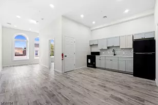 90 Broadway, Paterson, NJ 07505 - Photo 2