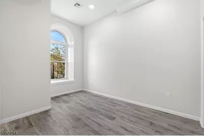 90 Broadway #4, Paterson, NJ 07505 - Photo 6