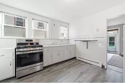8 Witherspoon St, Nutley, NJ 07110 - Photo 10