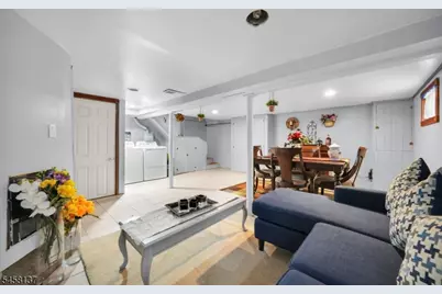 270 Crann St, Hillside, NJ 07205 - Photo 20