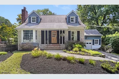 32 Foothill Dr, Lincoln Park, NJ 07035 - Photo 1