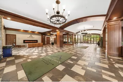 200 State Rt 94 Unit #301, Vernon, NJ 07462 - Photo 2