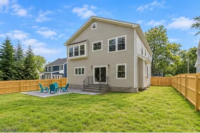 14 Holmes Oval, New Providence, NJ 07974 - Photo 8
