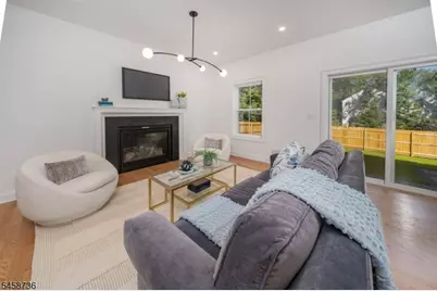 14 Holmes Oval, New Providence, NJ 07974 - Photo 12