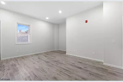 90 Broadway #5, Paterson, NJ 07505 - Photo 4