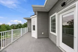 17 Hook Mt Rd, Montville Township, NJ 07058 - Photo 16
