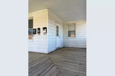 273 W Clinton St Abc #A, Dover, NJ 07801 - Photo 2