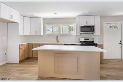 36 Charles Ter, Piscataway Township, NJ 08854 - Photo 4