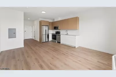 431 31 Dr Mlk Jr Blvd #624, East Orange, NJ 07018 - Photo 2