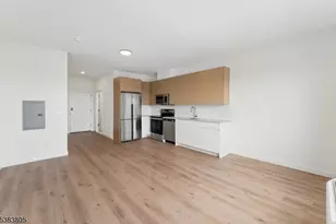 431 Dr Mlk Jr Blvd, East Orange, NJ 07018 - Photo 2