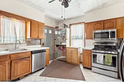 1118 Woodruff Ave, Hillside, NJ 07205 - Photo 10
