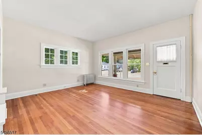 429 Greenwich St, Belvidere, NJ 07823 - Photo 10