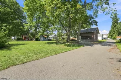 429 Greenwich St, Belvidere, NJ 07823 - Photo 28
