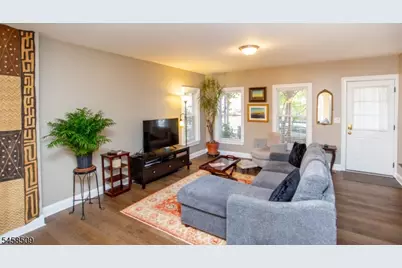 266 N Union St, Lambertville, NJ 08530 - Photo 8