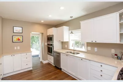 266 N Union St, Lambertville, NJ 08530 - Photo 18