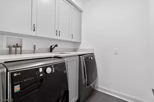 25 Wellington Ave, Millburn, NJ 07078 - Photo 36