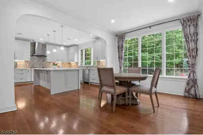25 Wellington Ave, Millburn, NJ 07078 - Photo 14