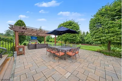 6 Philhower Ct, Denville, NJ 07834 - Photo 42