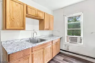 30 Willow St, Morristown, NJ 07960 - Photo 8