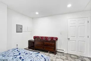 30 Willow St, Morristown, NJ 07960 - Photo 42