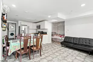 30 Willow St, Morristown, NJ 07960 - Photo 32