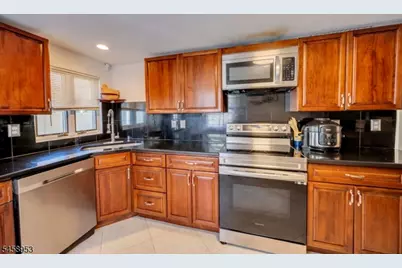 91 Randolph Ave, Hopatcong, NJ 07843 - Photo 14
