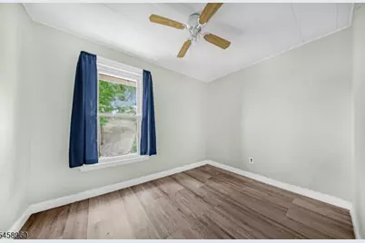 70 Prospect St, Dover, NJ 07801 - Photo 22