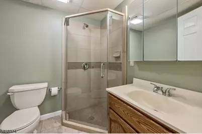 2 Ridgeview Ter, Jefferson Township, NJ 07438 - Photo 36