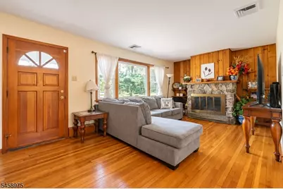 281 E Asbury Anderson Rd, Washington Township, NJ 07882 - Photo 4