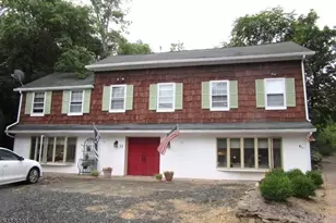 33 N River St, Millstone Borough, NJ 08844 - Photo 1
