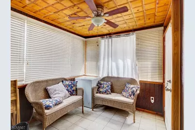 606 E 3rd Ave, Roselle, NJ 07203 - Photo 10
