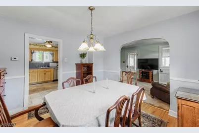 137 McKinley Ave, East Hanover Township, NJ 07936 - Photo 16