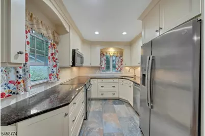 15 Hillside Rd, Ringwood, NJ 07456 - Photo 20