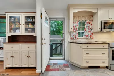 15 Hillside Rd, Ringwood, NJ 07456 - Photo 10