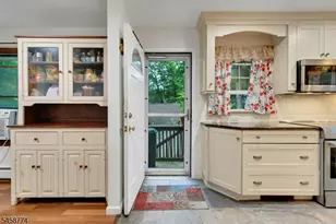 15 Hillside Rd, Ringwood, NJ 07456 - Photo 10