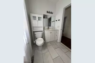 572 Christopher St, Orange, NJ 07050 - Photo 6