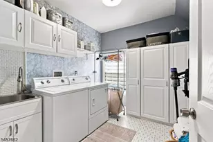 354 Highland Ave, Orange, NJ 07050 - Photo 16