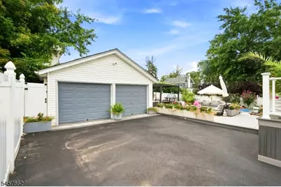 354 Highland Ave, Orange, NJ 07050 - Photo 34