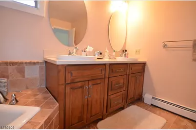26 Stryker Ct, Bridgewater, NJ 08807 - Photo 18