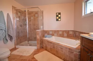 26 Stryker Ct, Bridgewater, NJ 08807 - Photo 16