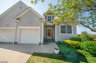 11 Fairchild Ln, Wantage, NJ 07461 - Photo 1