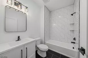 1800 Lawrence St, Rahway, NJ 07065 - Photo 16
