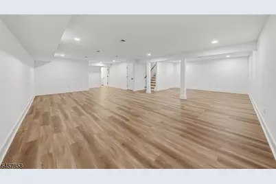 1800 Lawrence St, Rahway, NJ 07065 - Photo 22