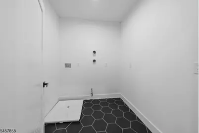 1800 Lawrence St, Rahway, NJ 07065 - Photo 24
