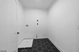 1800 Lawrence St, Rahway, NJ 07065 - Photo 24