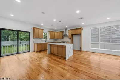1800 Lawrence St, Rahway, NJ 07065 - Photo 6