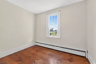 240 Willow Rd, Hillsborough Township, NJ 08844 - Photo 10