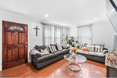 63 Gordon Ave, Woodbridge Township, NJ 08863 - Photo 4