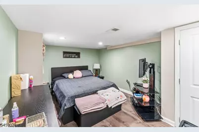 63 Gordon Ave, Woodbridge Township, NJ 08863 - Photo 20