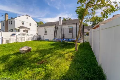 63 Gordon Ave, Woodbridge Township, NJ 08863 - Photo 22